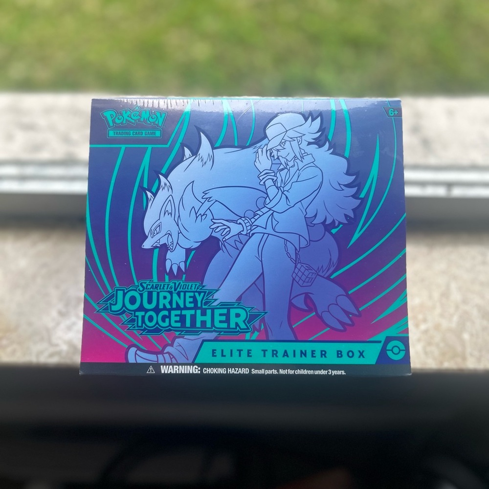 Pokemon Scarlet and Violet Journey Together Elite Trainer Box